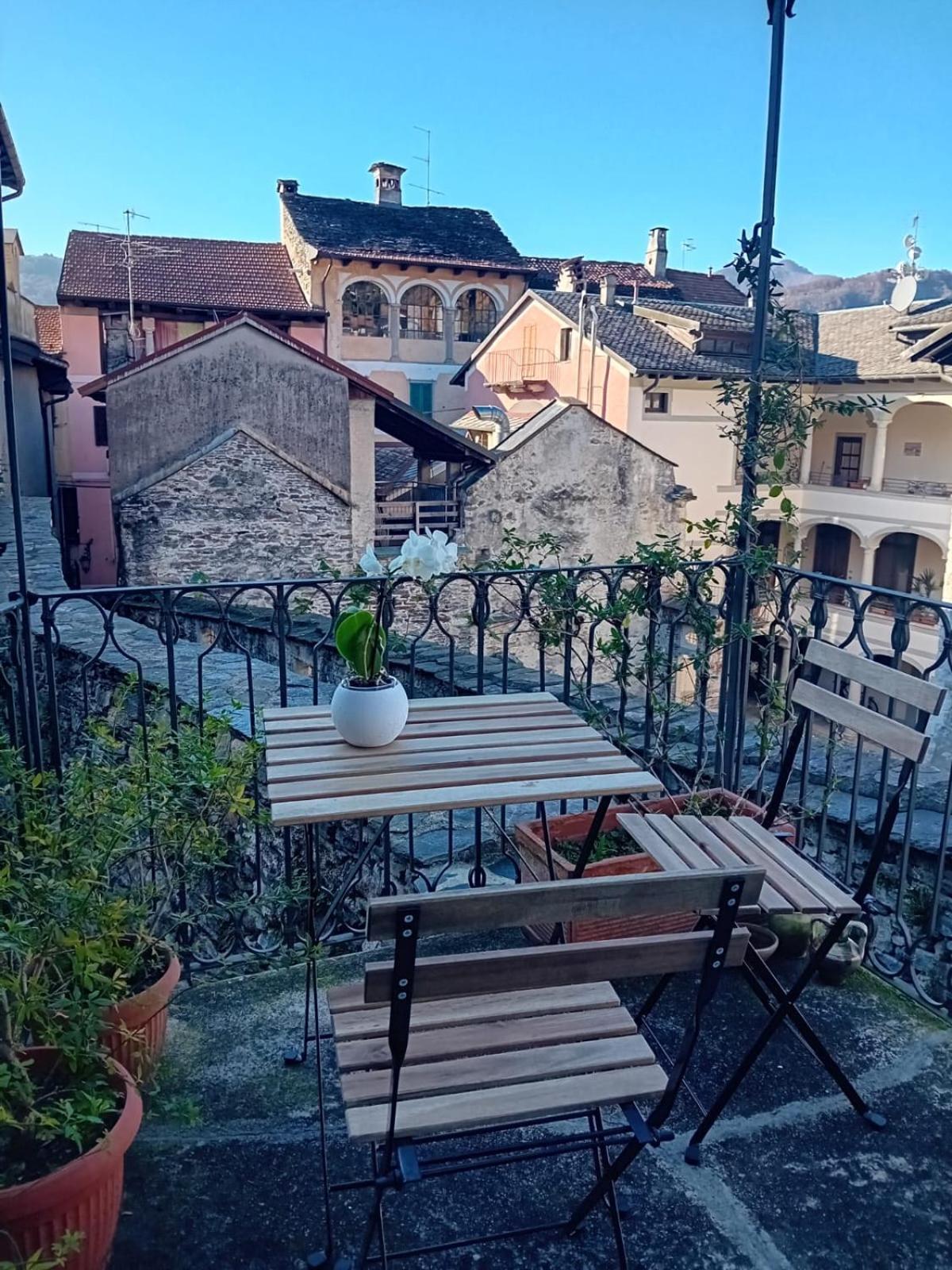Casa Longhi Apartment Орта Сан Джулио Екстериор снимка